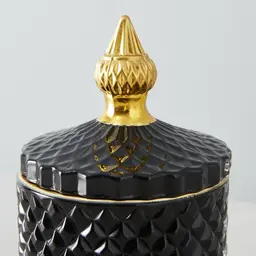 Black Sails Candle 200g