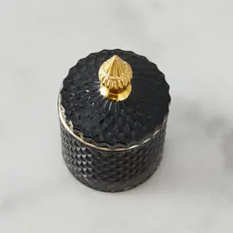 Black Sails Candle 200g