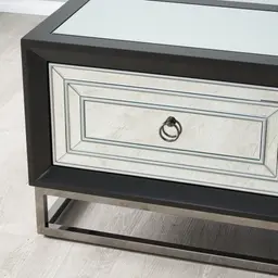 Thalia Entertainment Unit