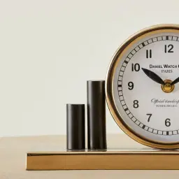 Glen Table Clock