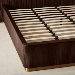 San Pierre Ebony Brown Ash Veneer Queen Bed	